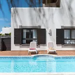Ambar Villa *